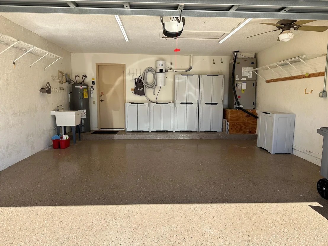 Photo of 6565 Sherbrook Drive