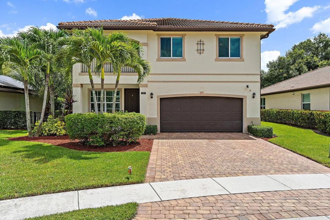 Photo of 7162 Limestone Cay Road
