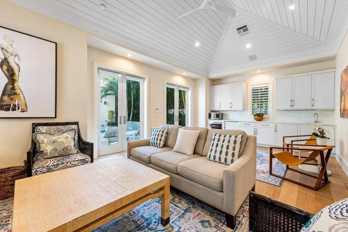 Photo of 3424 N Ocean Boulevard