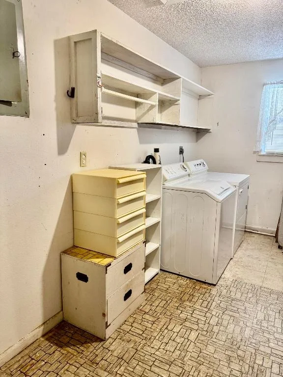 Photo of 1397 Lake Drive W