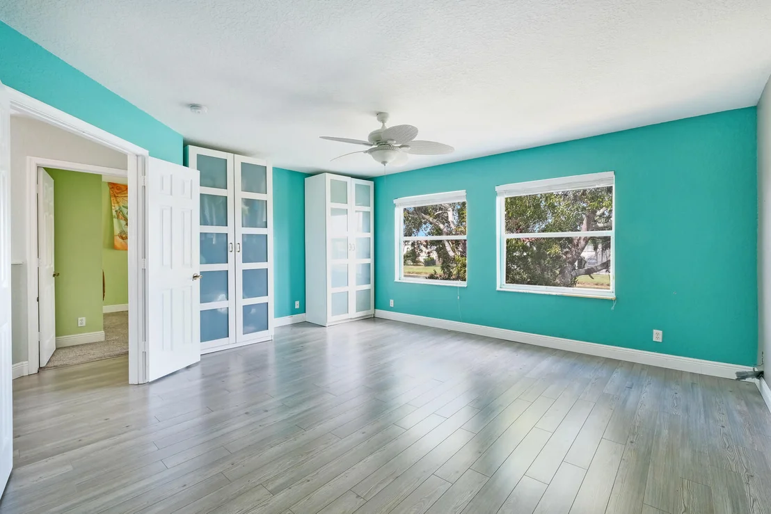 Photo of 6109 Spring Isles Boulevard
