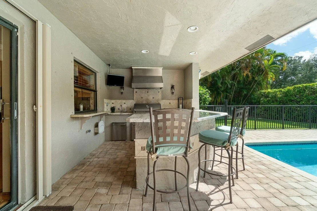 Photo of 2413 NW 40th Circle