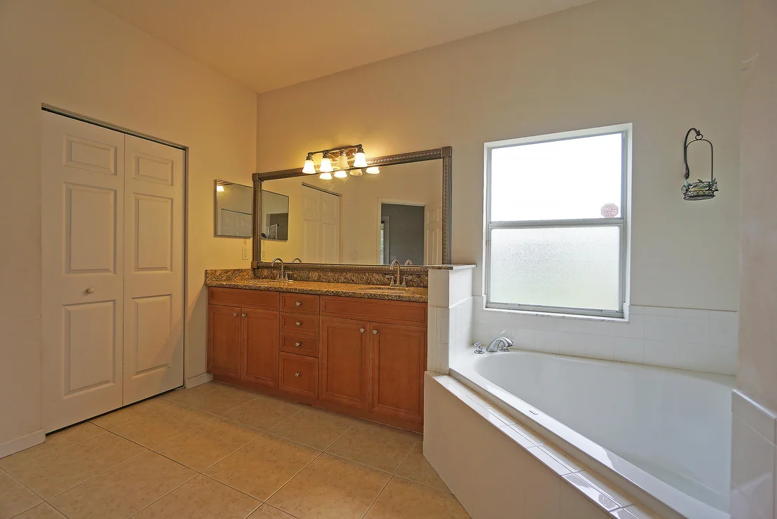 Photo of 17895 N 78th Road N