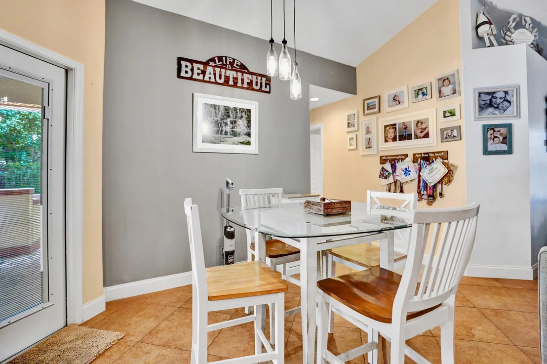 Photo of 7608 Monclair Court