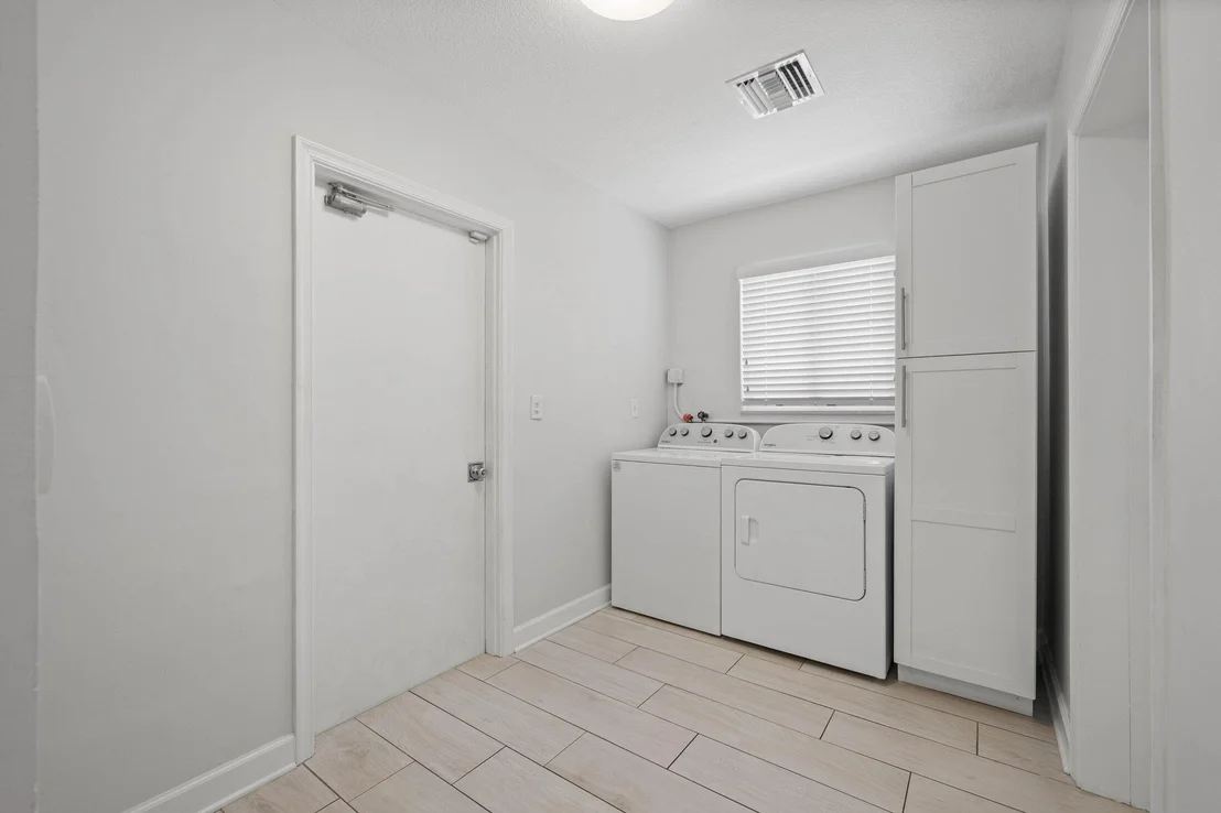 Photo of 2265 SE 12th Street