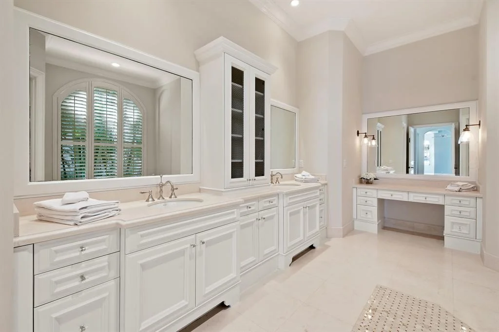 Photo of 652 Hermitage Circle