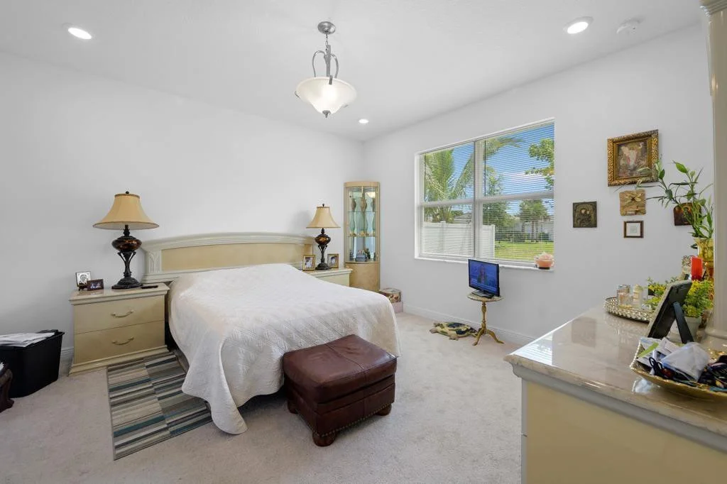 Photo of 4256 Marina Way