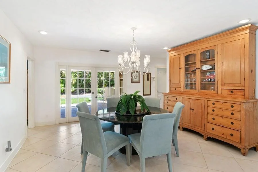 Photo of 2520 Greenbrier Drive