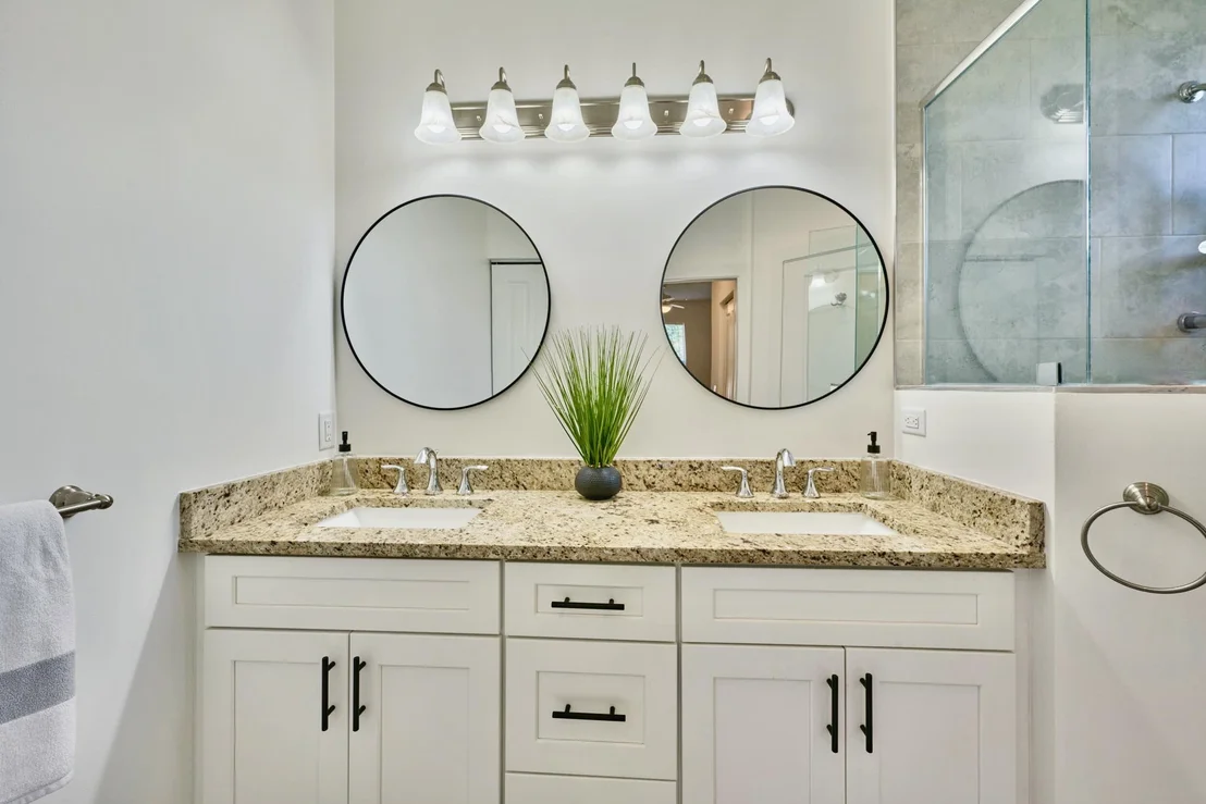 Photo of 2037 Bridgehampton Terrace