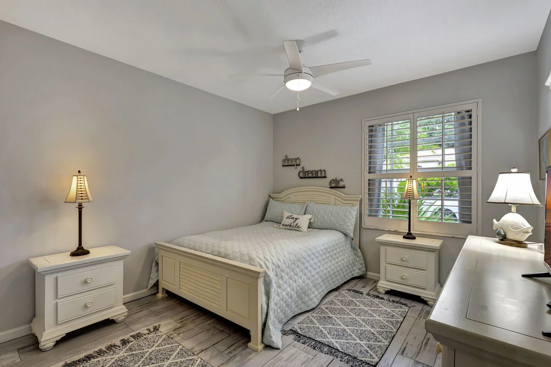 Photo of 271 Eagleton Estates Boulevard
