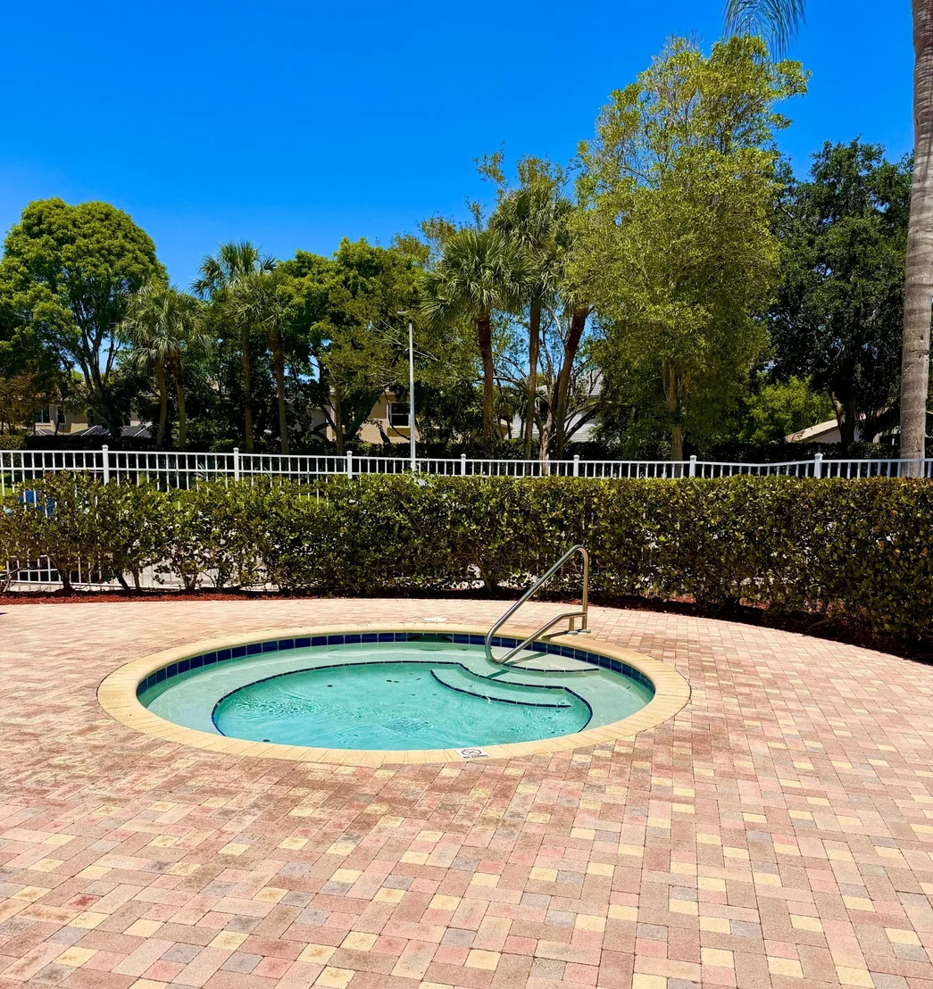 Photo of 7762 Oak Grove Circle