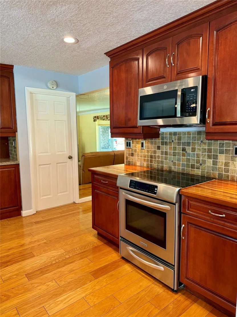 Photo of 6812 NW 3rd Street