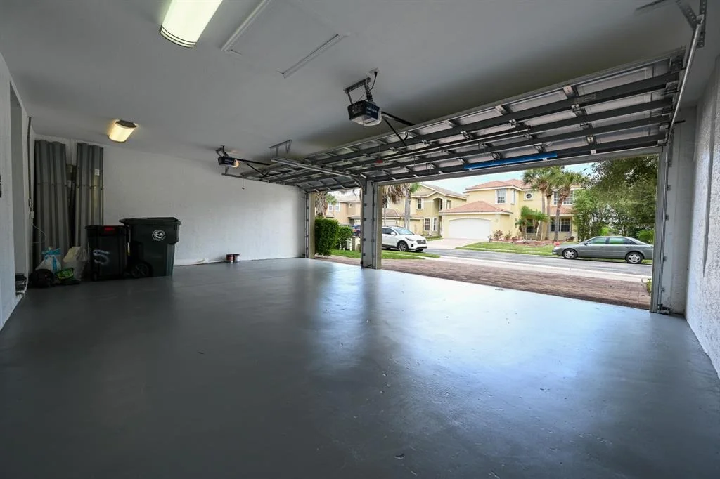 Photo of 5515 Mainship Drive