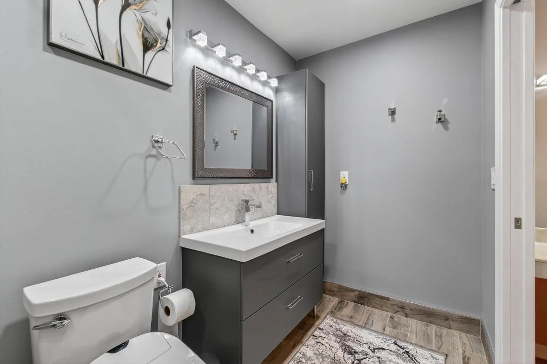 Photo of Unit C at 5100 Nesting Way