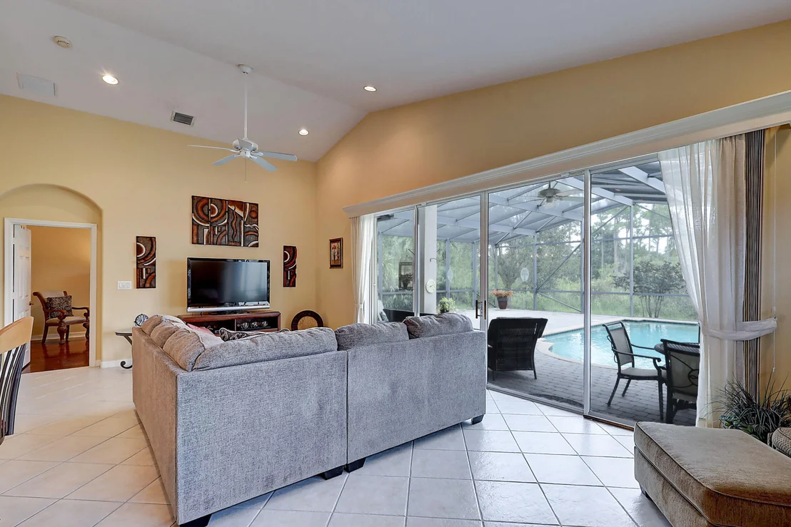 Photo of 6904 SE Twin Oaks Circle