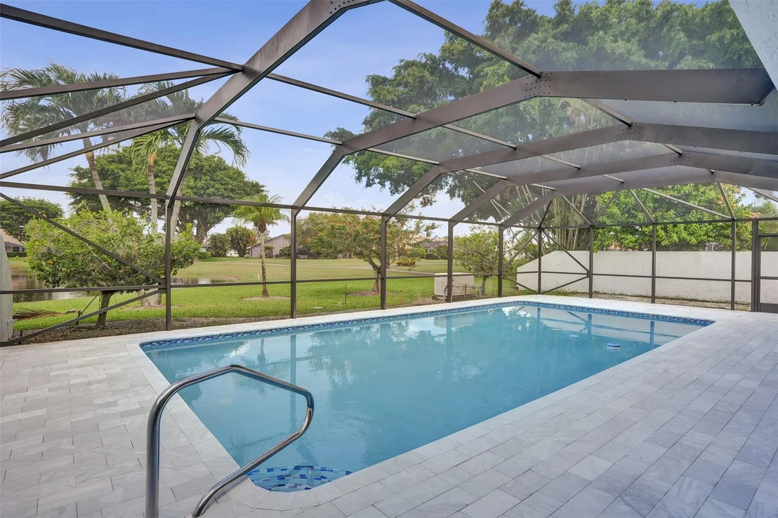 Photo of 10359 Sunset Bend Drive