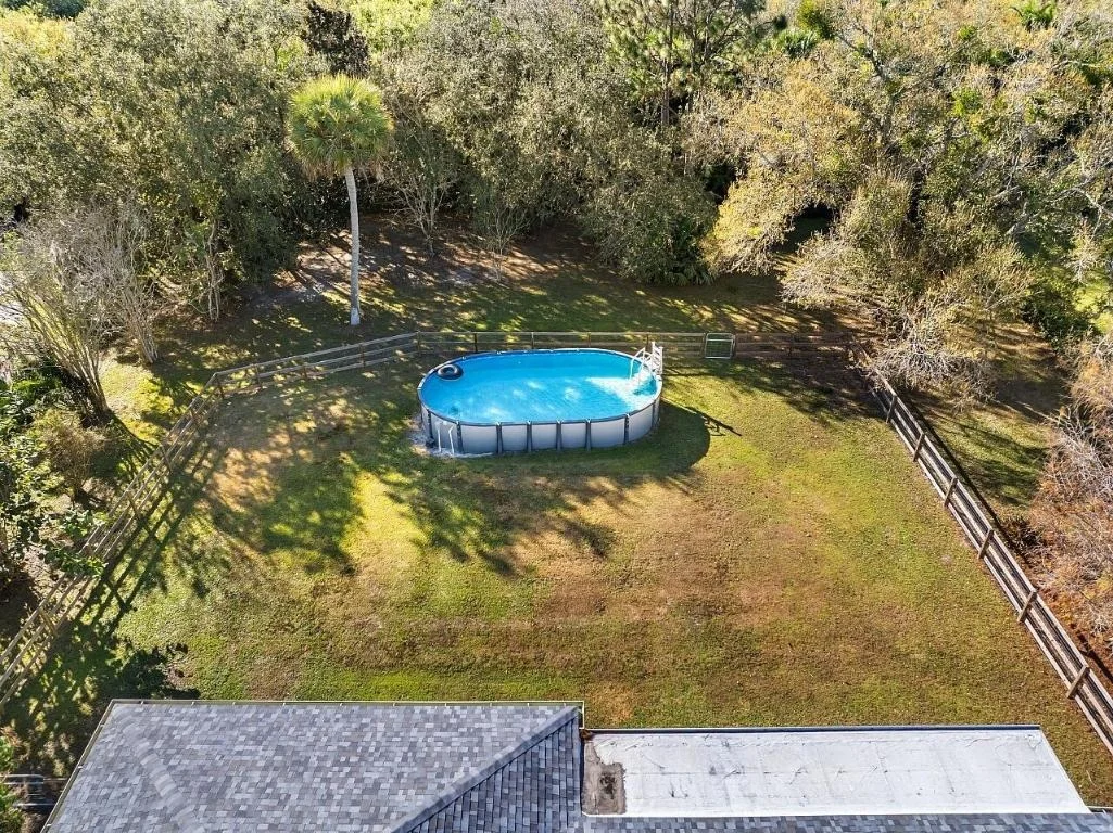 Photo of 2801 Grove Drive