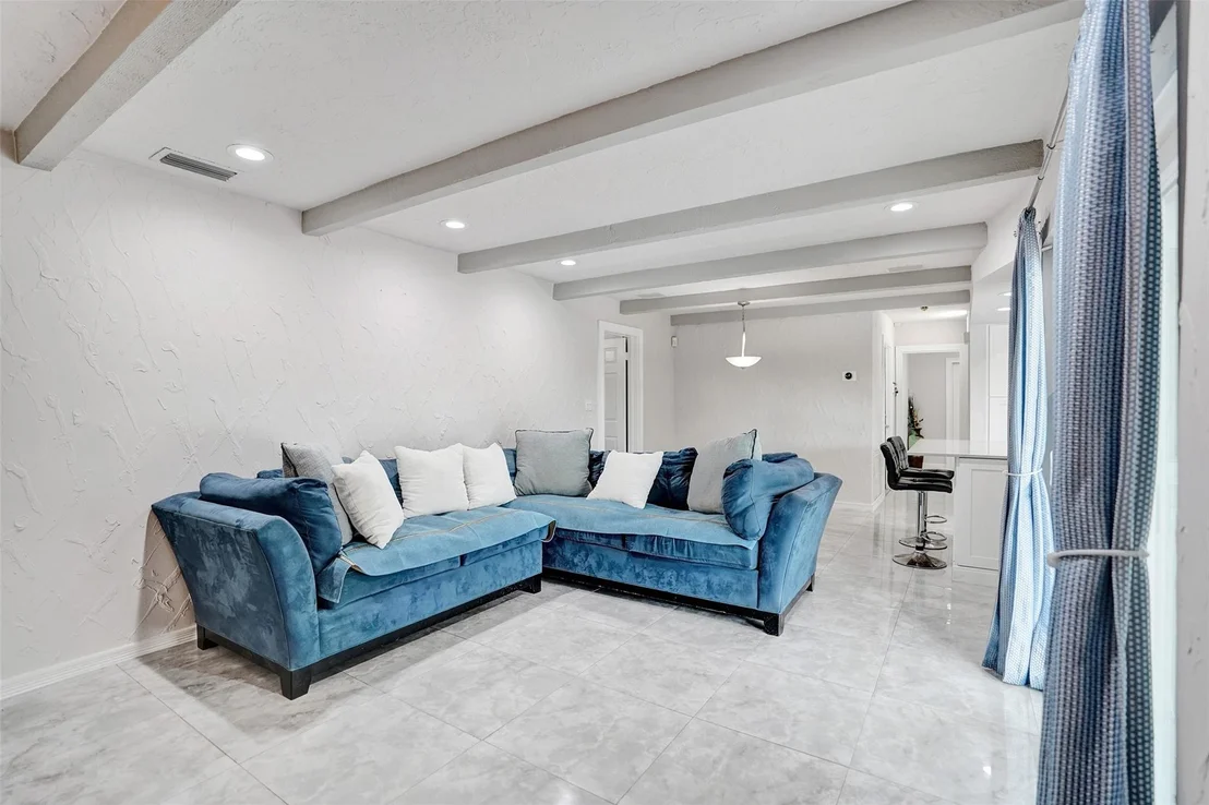 Photo of 2715 NW 86th Way