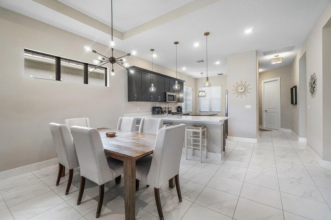 Photo of 16070 Key Biscayne Lane
