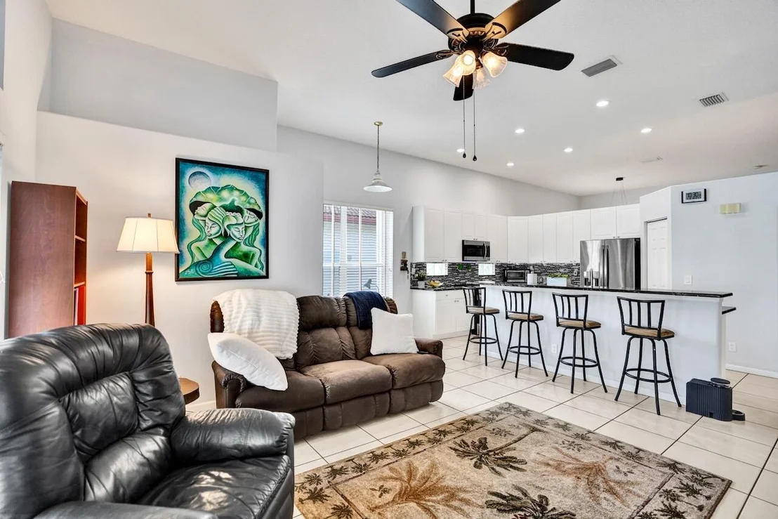 Photo of 5886 Bay Hill Circle
