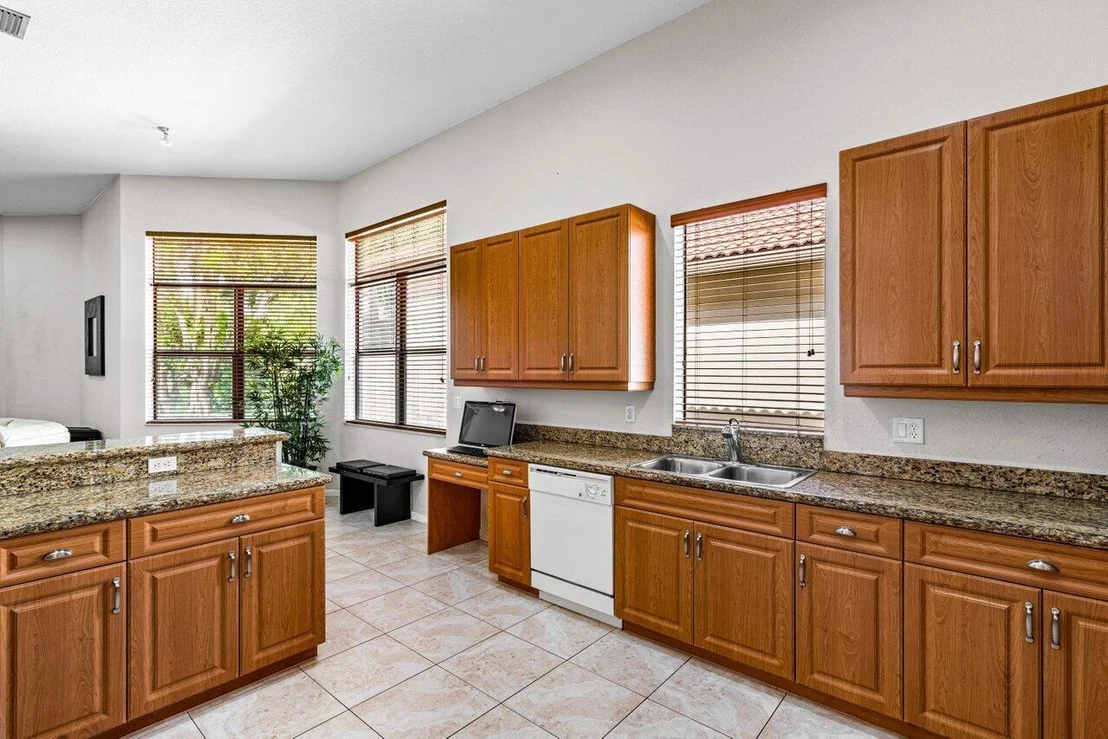 Photo of 9786 Isles Cay Drive