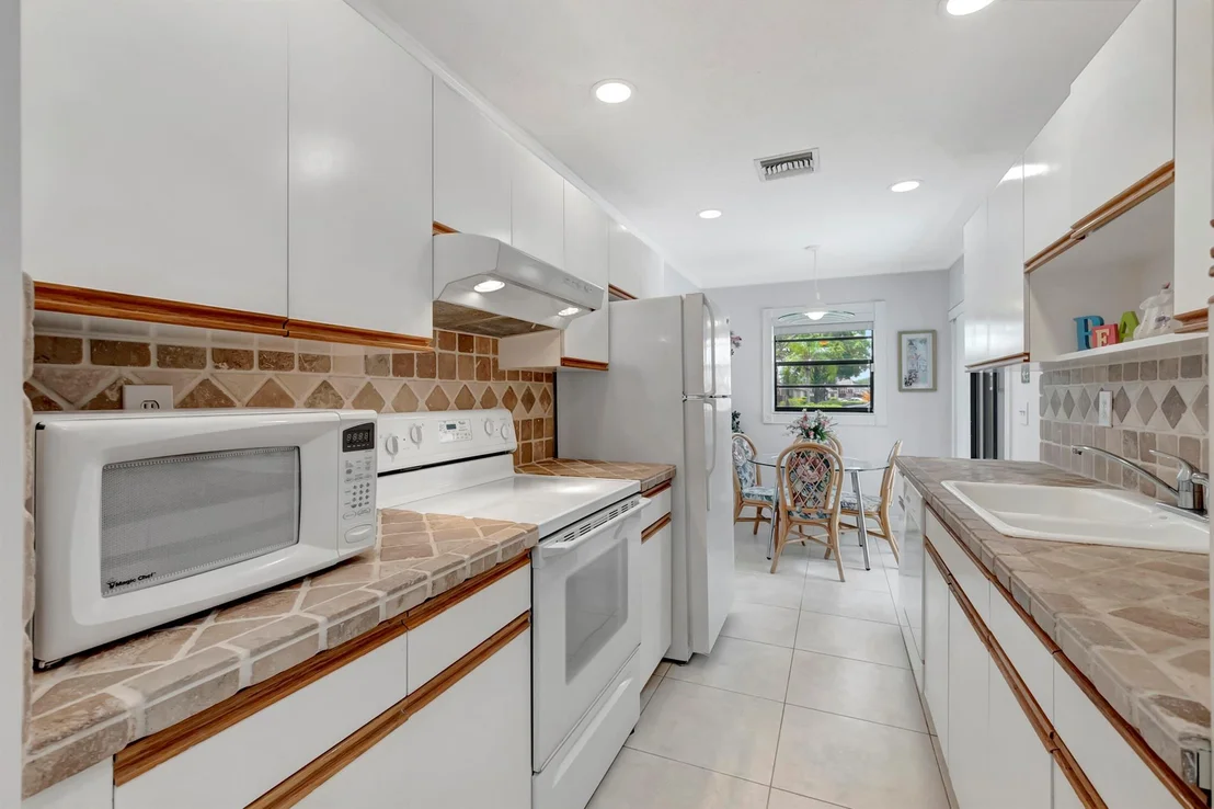 Photo of Unit B at 14091 Nesting Way
