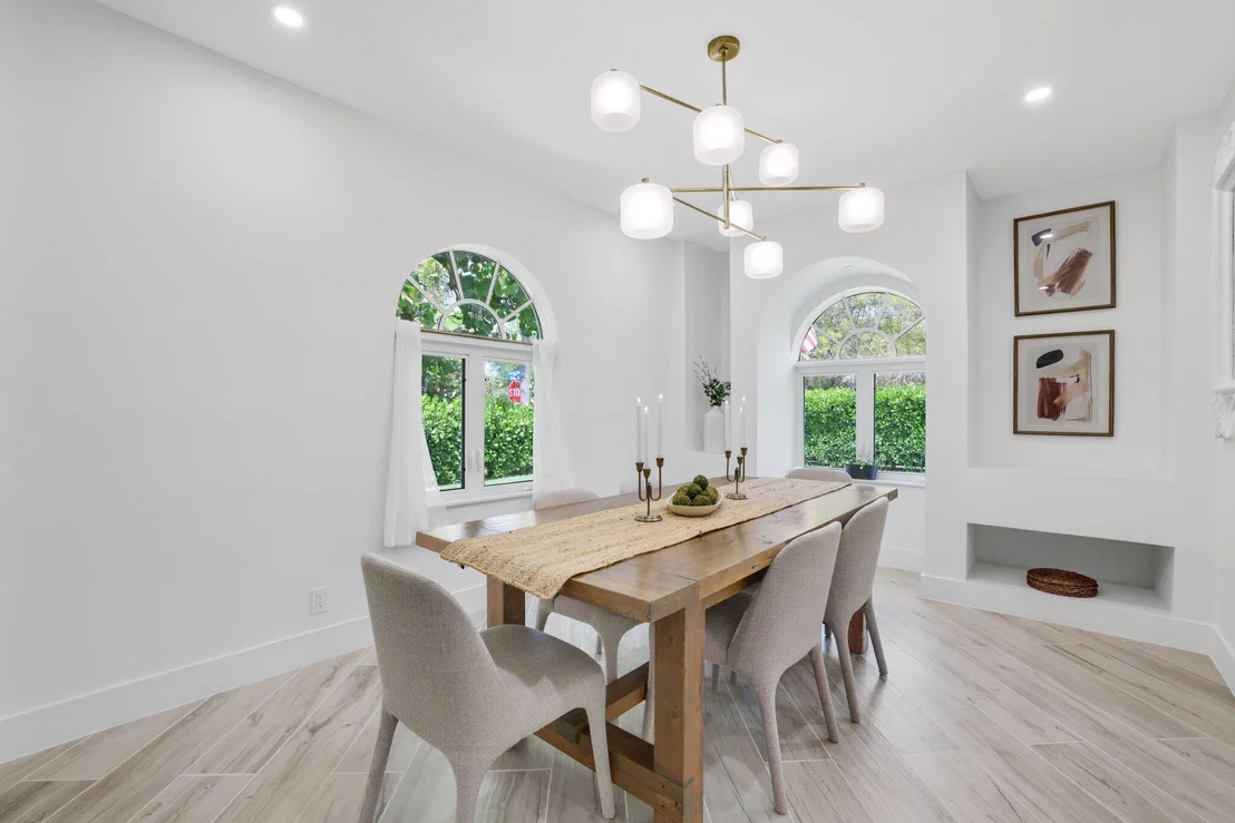 Photo of 706 Sunset Road