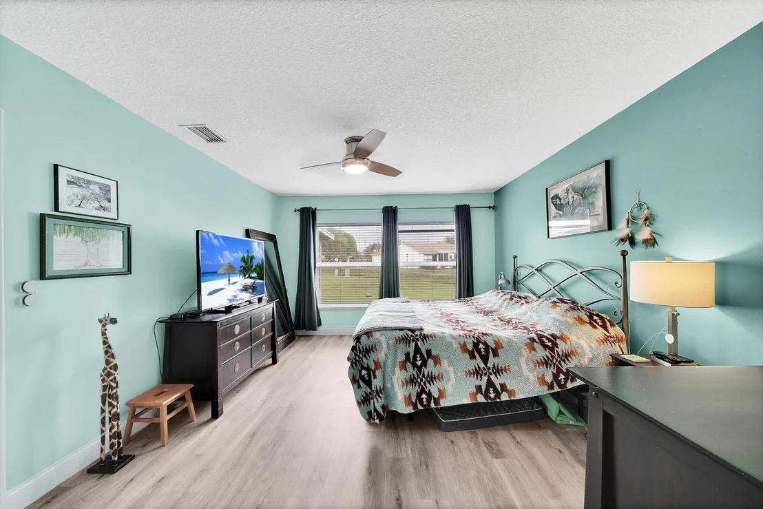 Photo of 5281 Minto Road