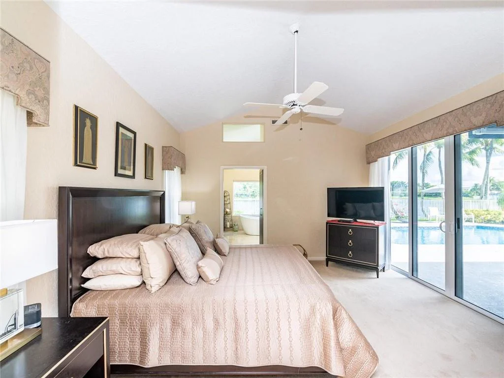 Photo of 1080 Capistrano