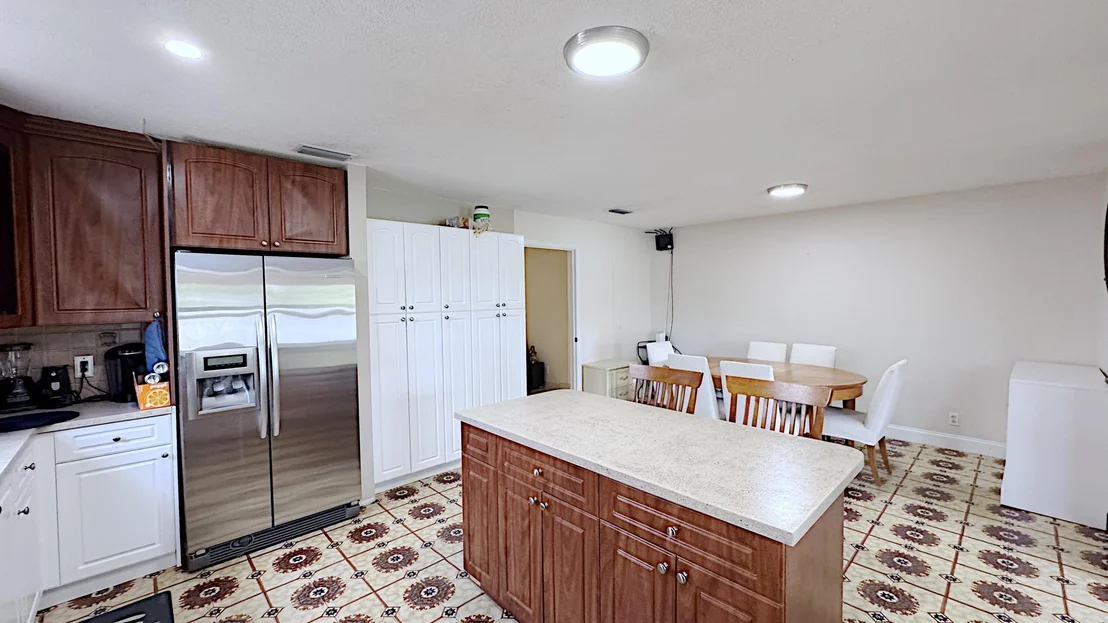 Photo of 411 SE 4th Street