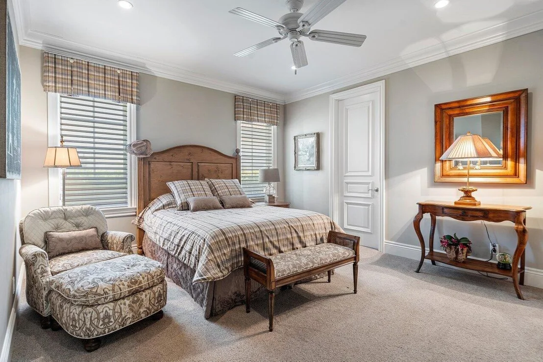 Photo of 376 Eagle Drive