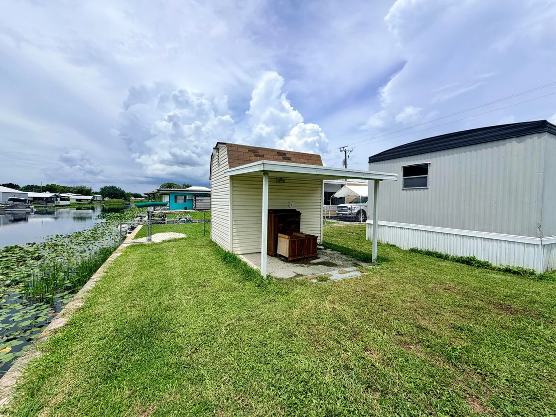 Photo of 1404 HUNTER Road