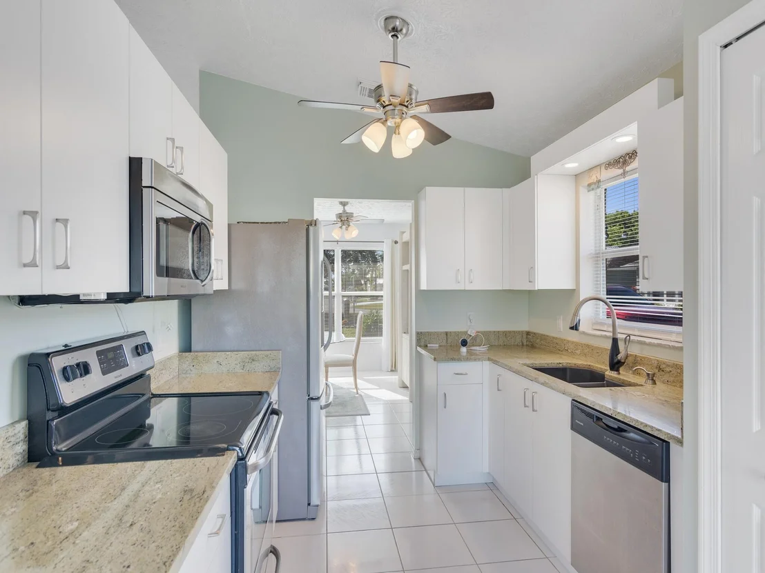Photo of 6713 Gaviota