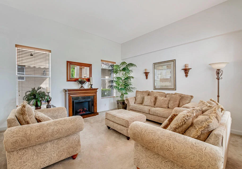 Photo of 514 Cresta Circle