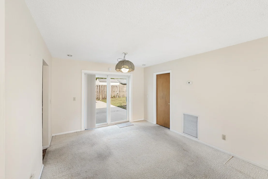 Photo of 1340 SE Sandpiper Lane