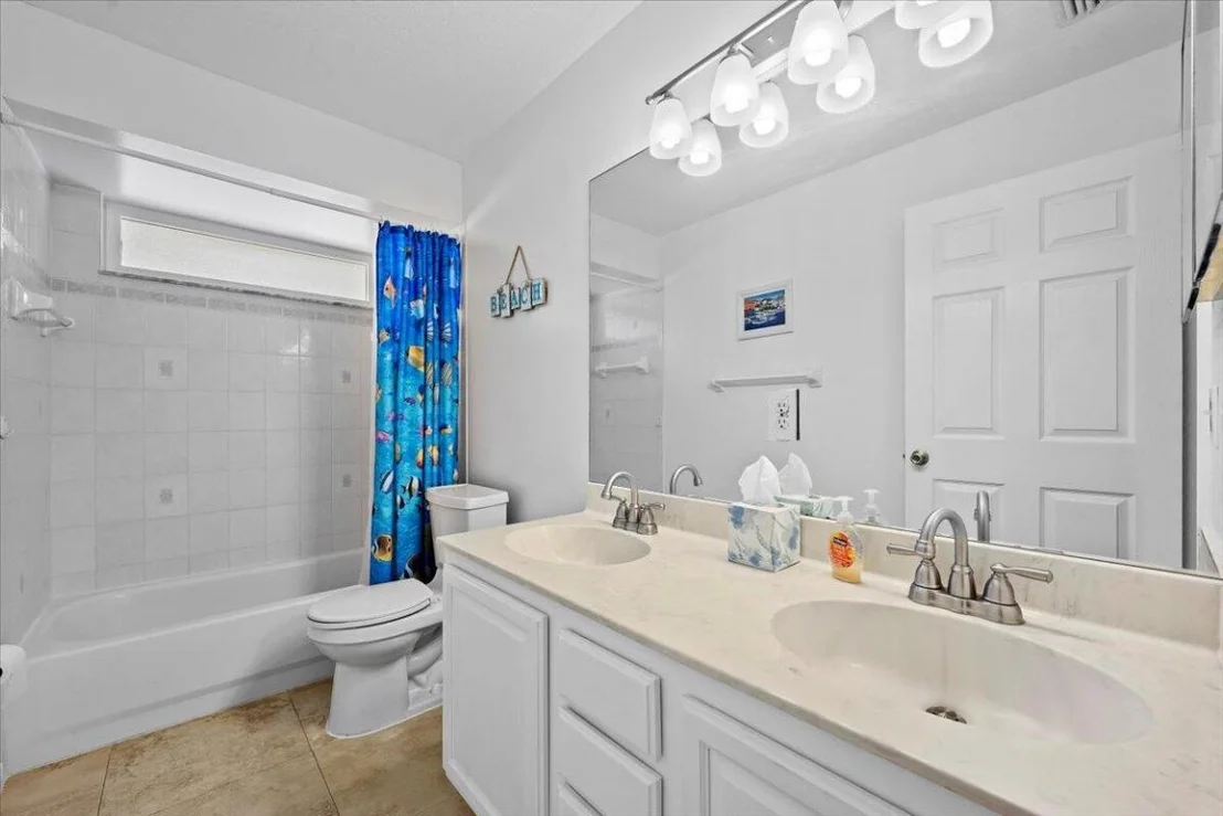 Photo of 17549 Bridle Lane