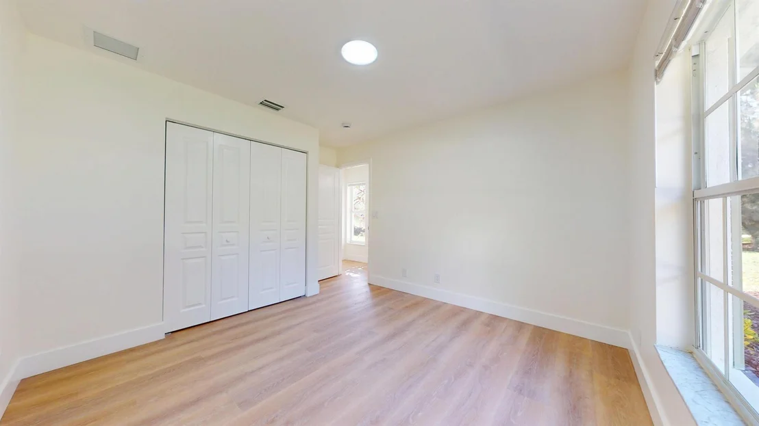 Photo of 18936 129th Terrace N