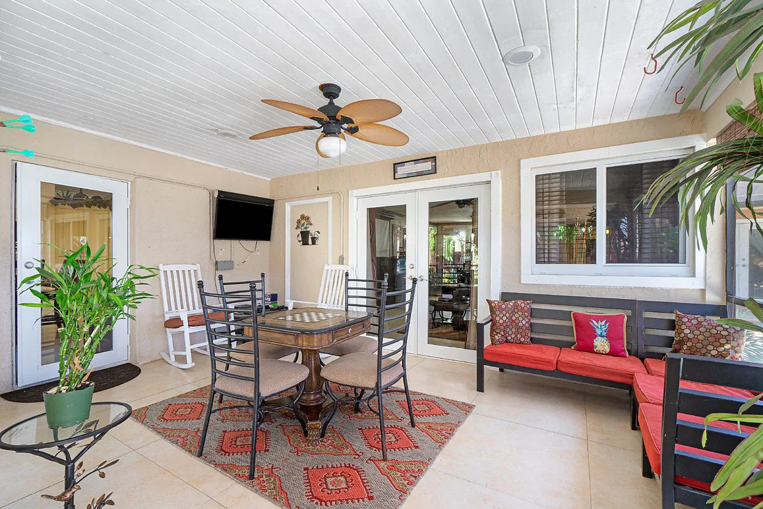 Photo of 9711 Sun Pointe Drive