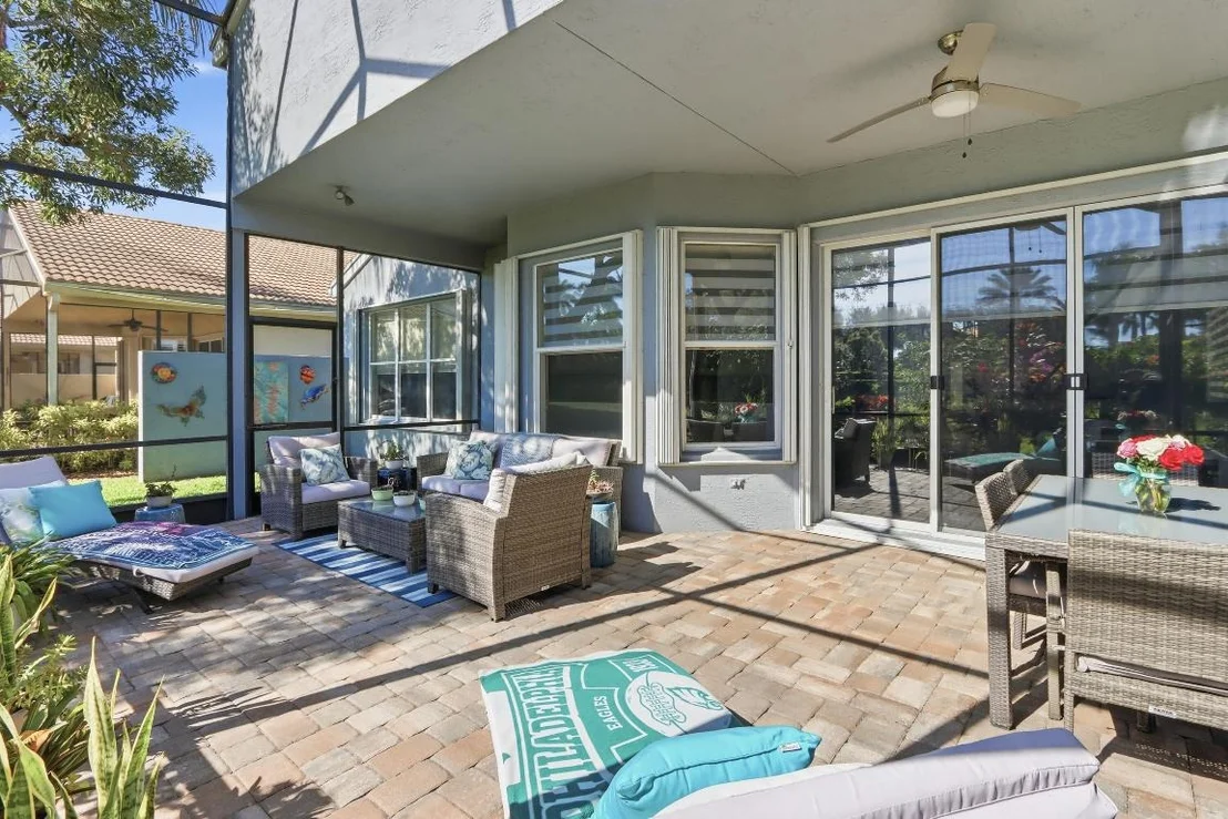 Photo of 8752 Palm River Drive