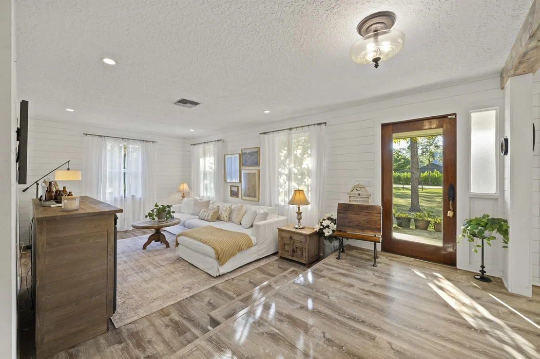 Photo of 15660 121st Terrace N