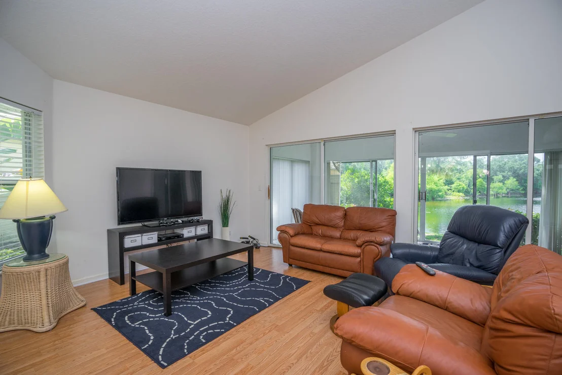 Photo of 123 Harbor Lake Circle