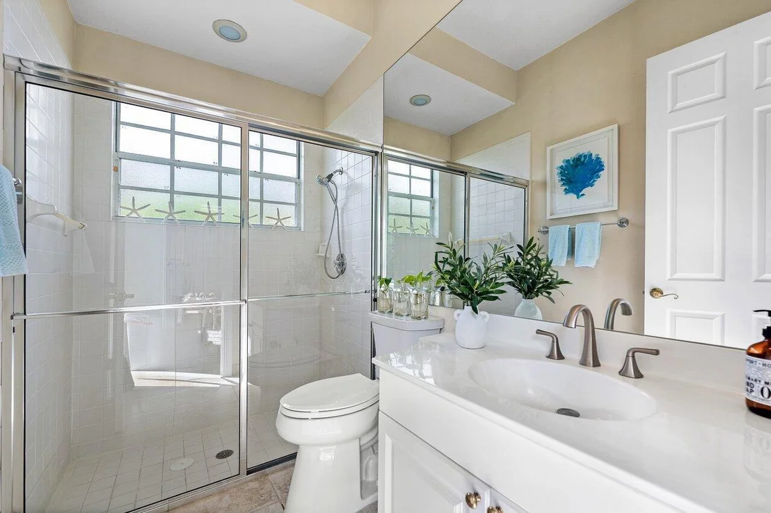 Photo of 5980 Our Robbies Road