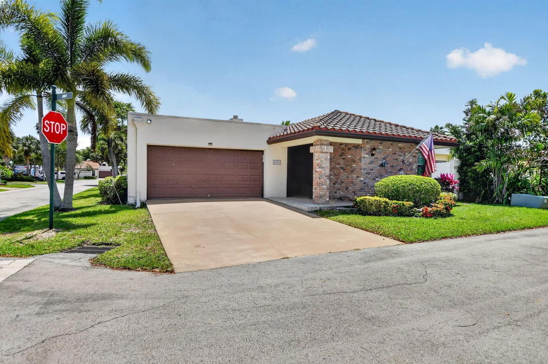 Photo of 6790 Jardin Place