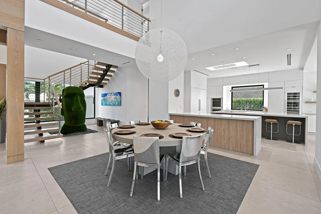 Photo of 1091 Gulfstream Way