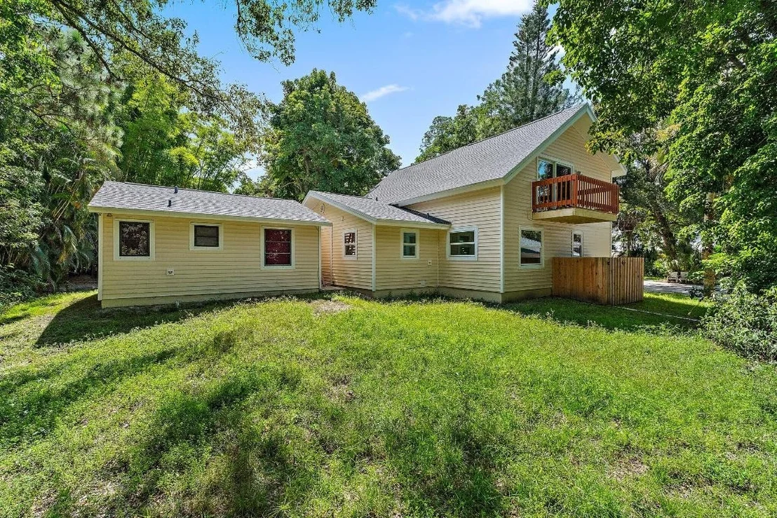 Photo of 16655 105th Drive N