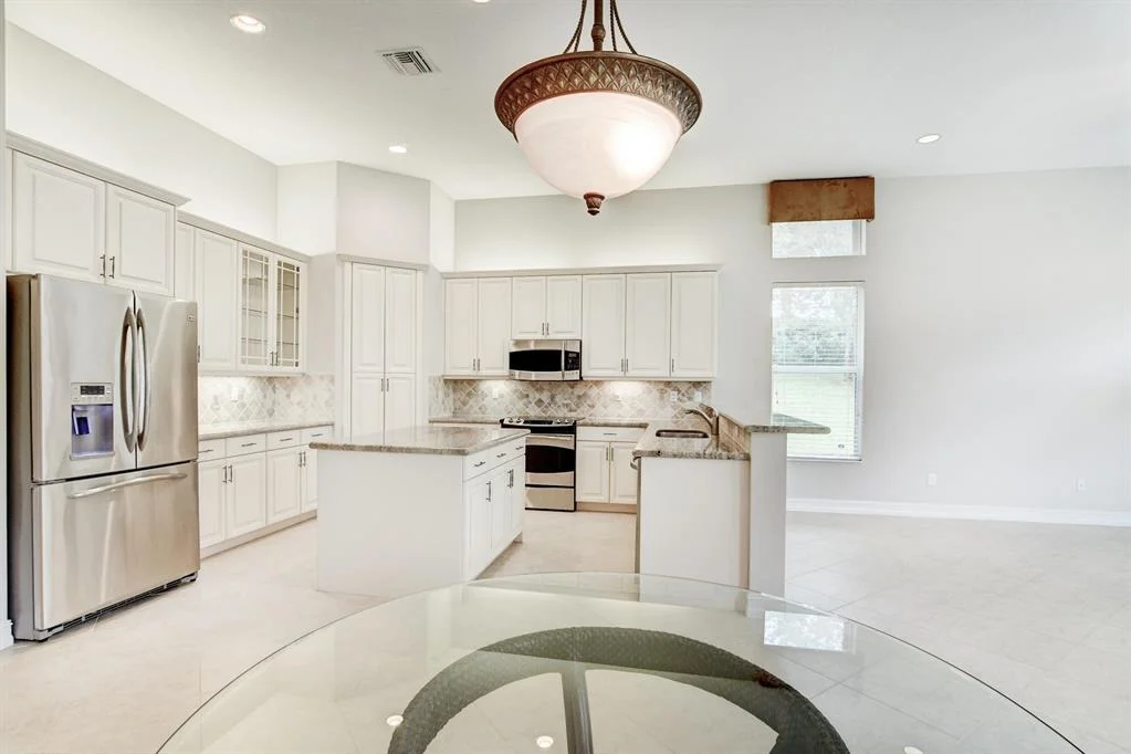 Photo of 9867 Bluefield Drive