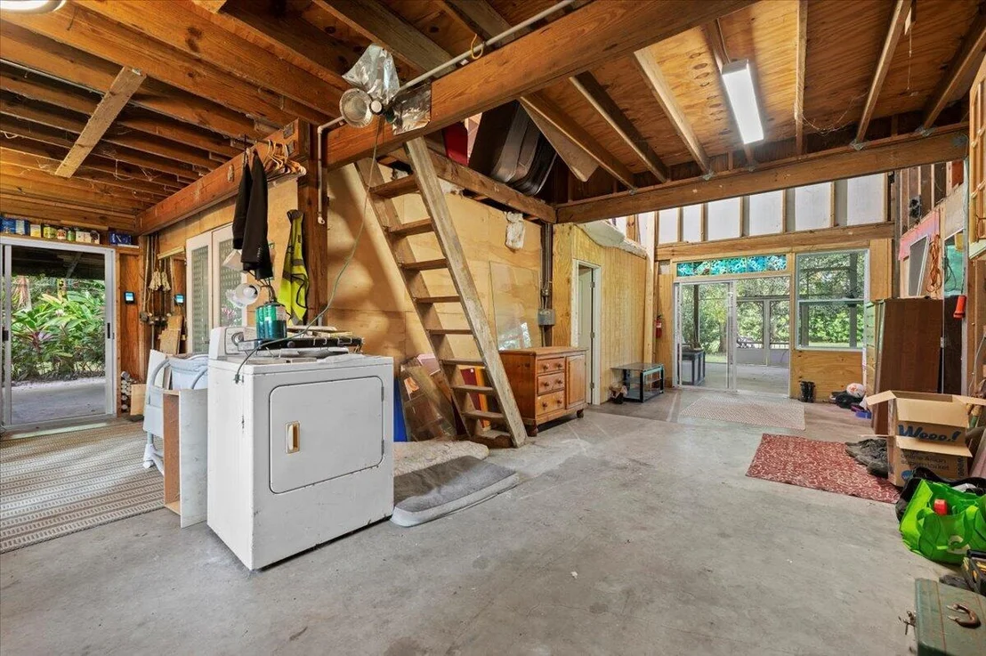 Photo of 3381 E Road