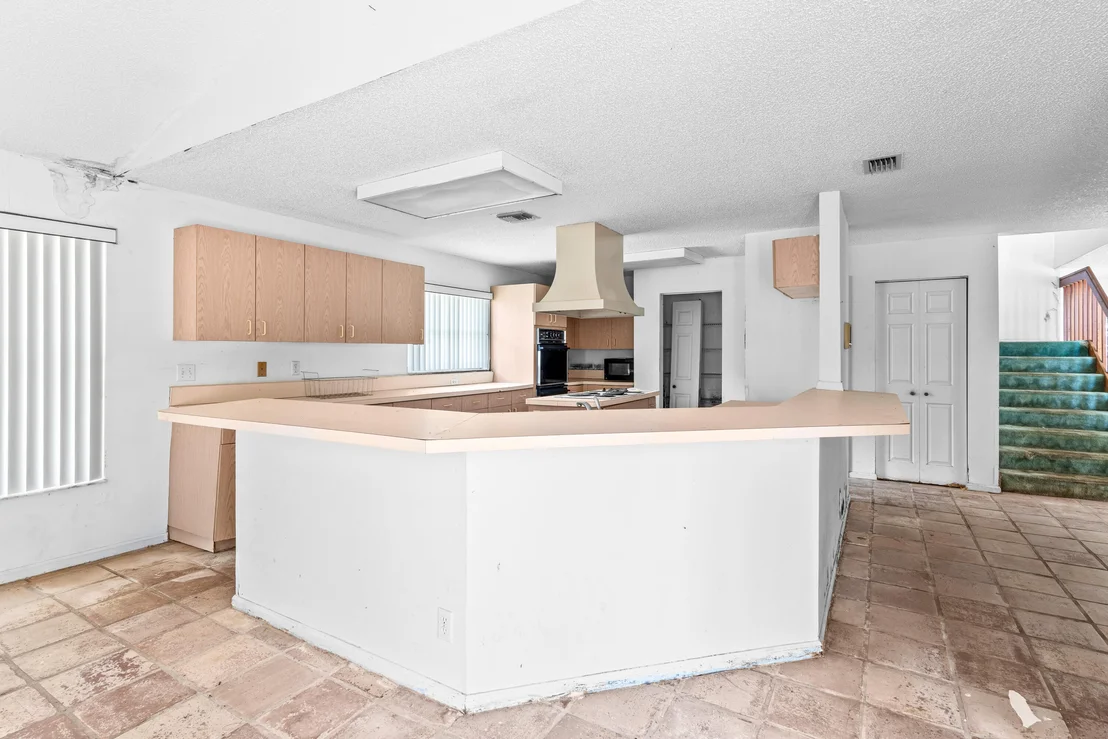 Photo of 8885 Spring Valley Drive