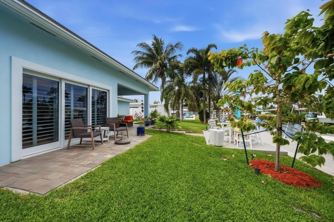 Photo of 380 SE 5th Avenue