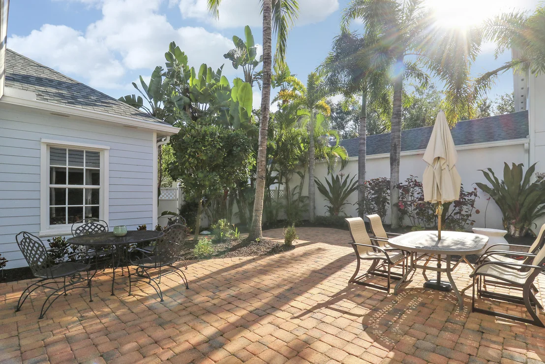 Photo of 329 Sweet Bay Circle